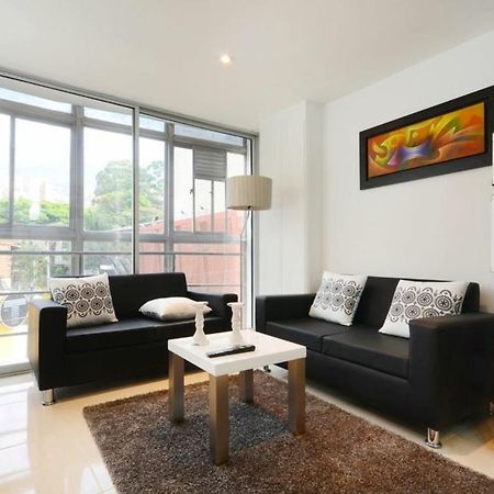 Apartamento Lleras Ac Hot Tub Medellín Buitenkant foto