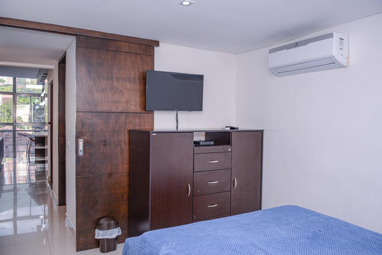 Apartamento Lleras Ac Hot Tub Medellín Buitenkant foto