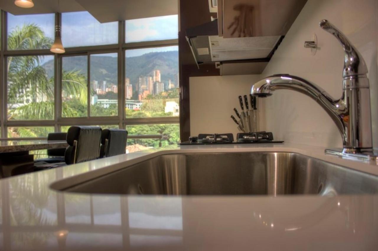 Apartamento Lleras Ac Hot Tub Medellín Buitenkant foto