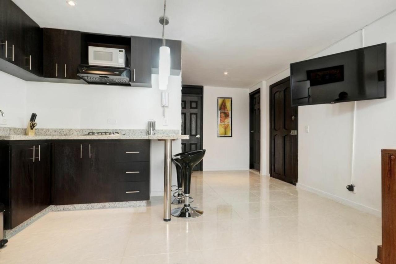 Apartamento Lleras Ac Hot Tub Medellín Buitenkant foto